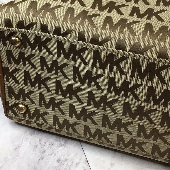 Michael Kors Signature Jacquard Satchel Bag - Picture 3 of 11